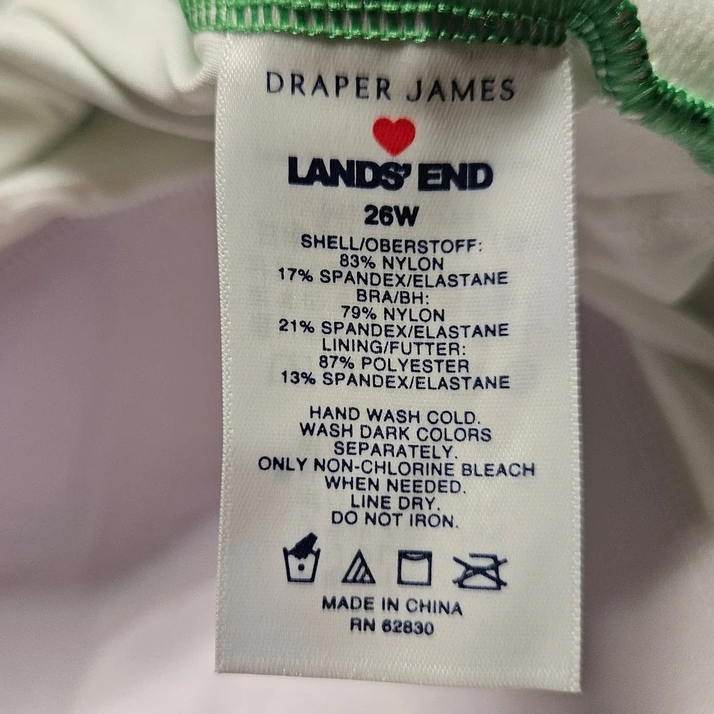 Draper James Lands End Swimsuit Womens 26W Green Floral Smocked One Piece NWT